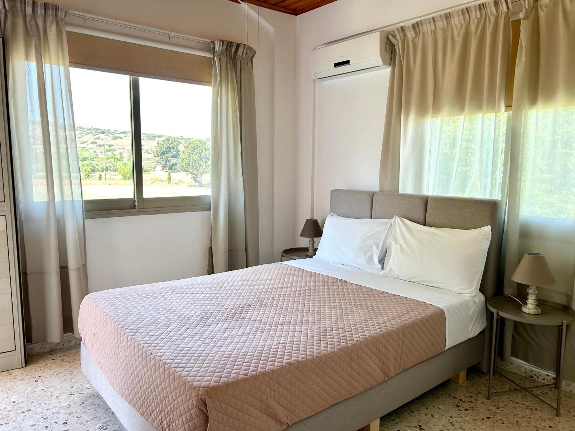 Himonas Apartments Pissouri Esterno foto
