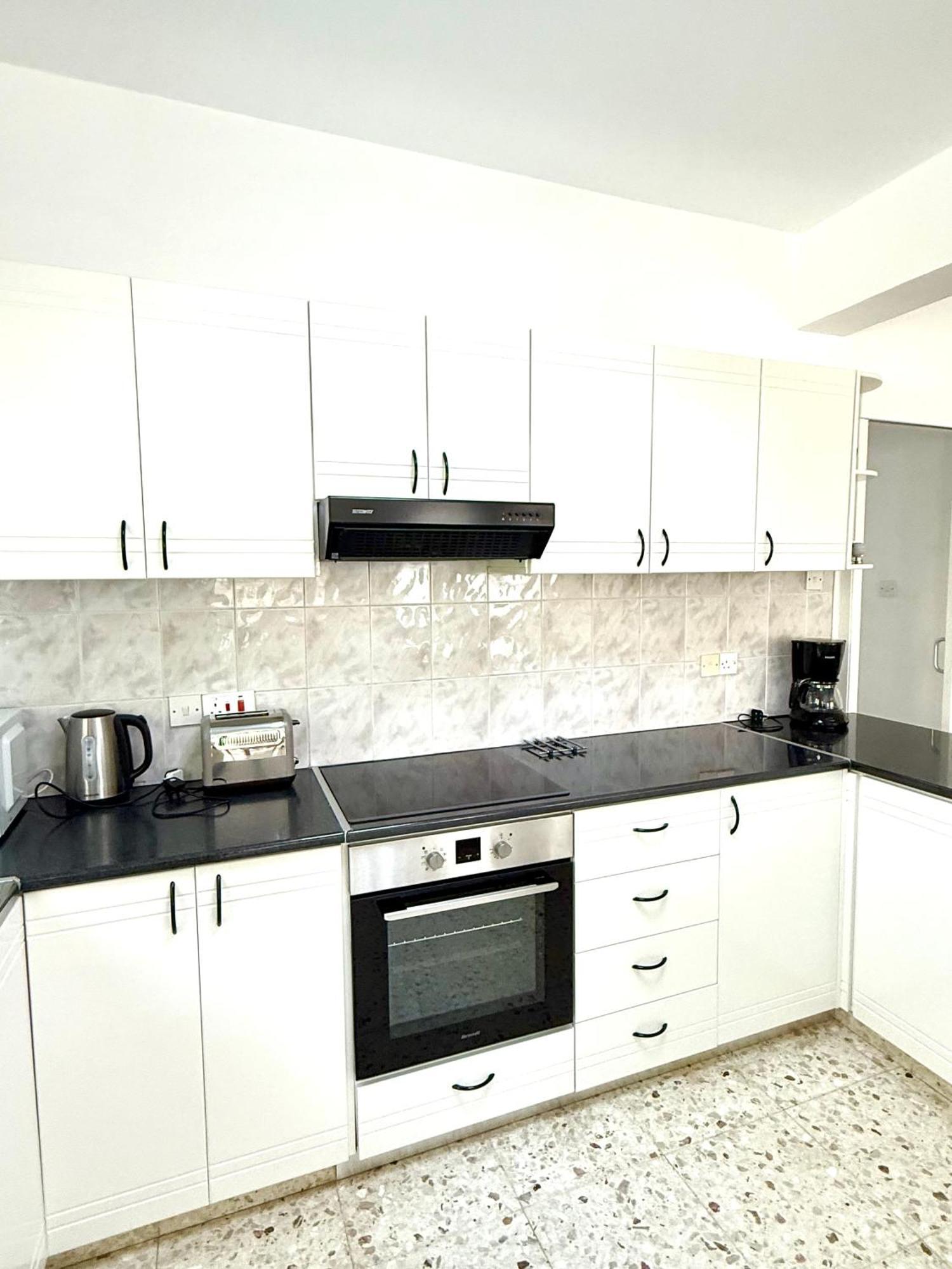 Himonas Apartments Pissouri Esterno foto