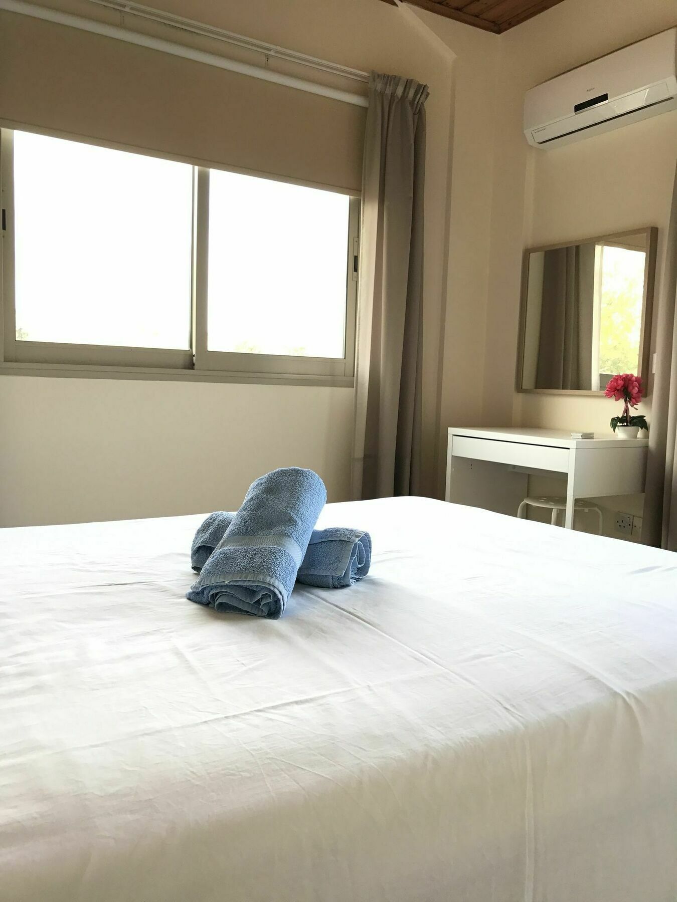 Himonas Apartments Pissouri Esterno foto